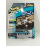 Johnny Lightning 1:64 Ford Mustang SVO 1986 Light Regatta Blue